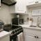 Downtown WPB studio D - w full kitchen