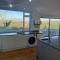Dog friendly, Roof top hot tub, Panoramic views.