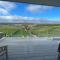 Dog friendly, Roof top hot tub, Panoramic views.