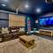 Luxury Beachside Vacation Getaway - OceanView, Movie Theatre, Mini Golf