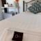 Luxe Nan Twin Bed Room