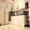 Mathias Airport Residences & Therme-Self Check-in - 奥托佩尼
