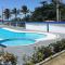 Apartamento 101 com vista da piscina e mar - 皮乌马
