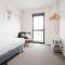 CBD Apartment with WiFi & Parking - 朗塞斯顿