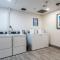 Metro Extended Stays - Tempe - King Studio