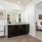 Spacious Family Oasis ~ PoolTable ~ Backyard ~ Pkg