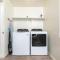 Spacious Family Oasis ~ PoolTable ~ Backyard ~ Pkg