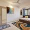 Rahul Service Apartment