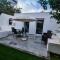 LIVAS Athens Voula garden bungalow