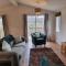 Two Bedroom Lodge In The Country - Owl, Peacock & Meadow