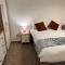 2 bed Solihull near NEC Airport, JLR, Resort Wrld - 索利赫尔