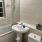 2 bed Solihull near NEC Airport, JLR, Resort Wrld - 索利赫尔