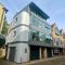 Your Space Apartments - Cambridge Place