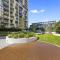 Executive Two-Bedroom Apartment in Macquarie Park - 悉尼