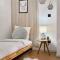 Two bedroom house with courtyard, quiet