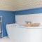 Tastefully decorated, family friendly property, central Kirkby Lonsdale, parking and EV charger