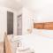 Romantic getaway, little two bed, two bath barn conversion with amazing views and parking - Ambleside