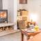 Romantic getaway, little two bed, two bath barn conversion with amazing views and parking - Ambleside