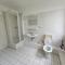 Private Room with Private Bathroom - Росток