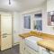 Host & Stay - High Street Cottage