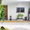 Linda Casa a 30 metros da av das Cataratas