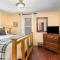 Downstairs 2 Bedroom Apt- Pet Friendly- walking distance to beach & shops - ميتشيغان سيتي