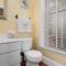 Downstairs 2 Bedroom Apt- Pet Friendly- walking distance to beach & shops