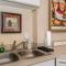 Studio w King Bed Walking distance to Beach & Shops - 密歇根城