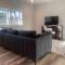 Silver Spring Serene 2BR2BA, Nature And Access - Силвер-Спринг