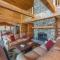 Blue Ridge Bliss Gorgeous home with hot tub & stunning views