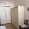 Single room in Santo spirito olttrarno