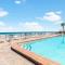 Oceanside Inn 604 - Water Views, Beach Access Pool & Pool Bar