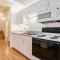 Riverside Suites - Unit B