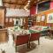 chalet con parque quincho y pileta