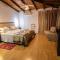 chalet con parque quincho y pileta