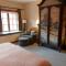 Modern King Room in Heart of Mt, Crested Butte Hotel Room