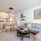 Huswell - Nice apartment with pool, parking & private spa
