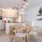 Huswell - Nice apartment with pool, parking & private spa