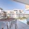 Huswell - Nice apartment with pool, parking & private spa