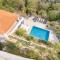 Spacieuse Villa Niçoise au calme avec piscine - Nizza