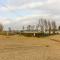 Great 6 Berth Caravan With Side Decking In Heacham Ref 21054A