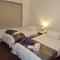 Orchard 2 Bedroom Apartment in Devonport