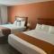 Regency Inn & Suites - Anoka