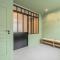 3 bedroom house with garden, free parking