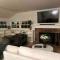 Santa Rosa Wine Cottage with Spa Amenities
