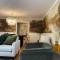 Santa Rosa Wine Cottage with Spa Amenities