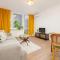 Marszałkowska Stylish Apartment with Balcony Warsaw Center by Noclegi Renters