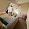 Dizzy Heights Swanage Sleeps 10 with Amazing Views - 斯沃尼奇
