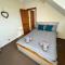 Dizzy Heights Swanage Sleeps 10 with Amazing Views - 斯沃尼奇