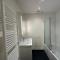 Spacious Apartment next to Port of Antwerp - 安特卫普